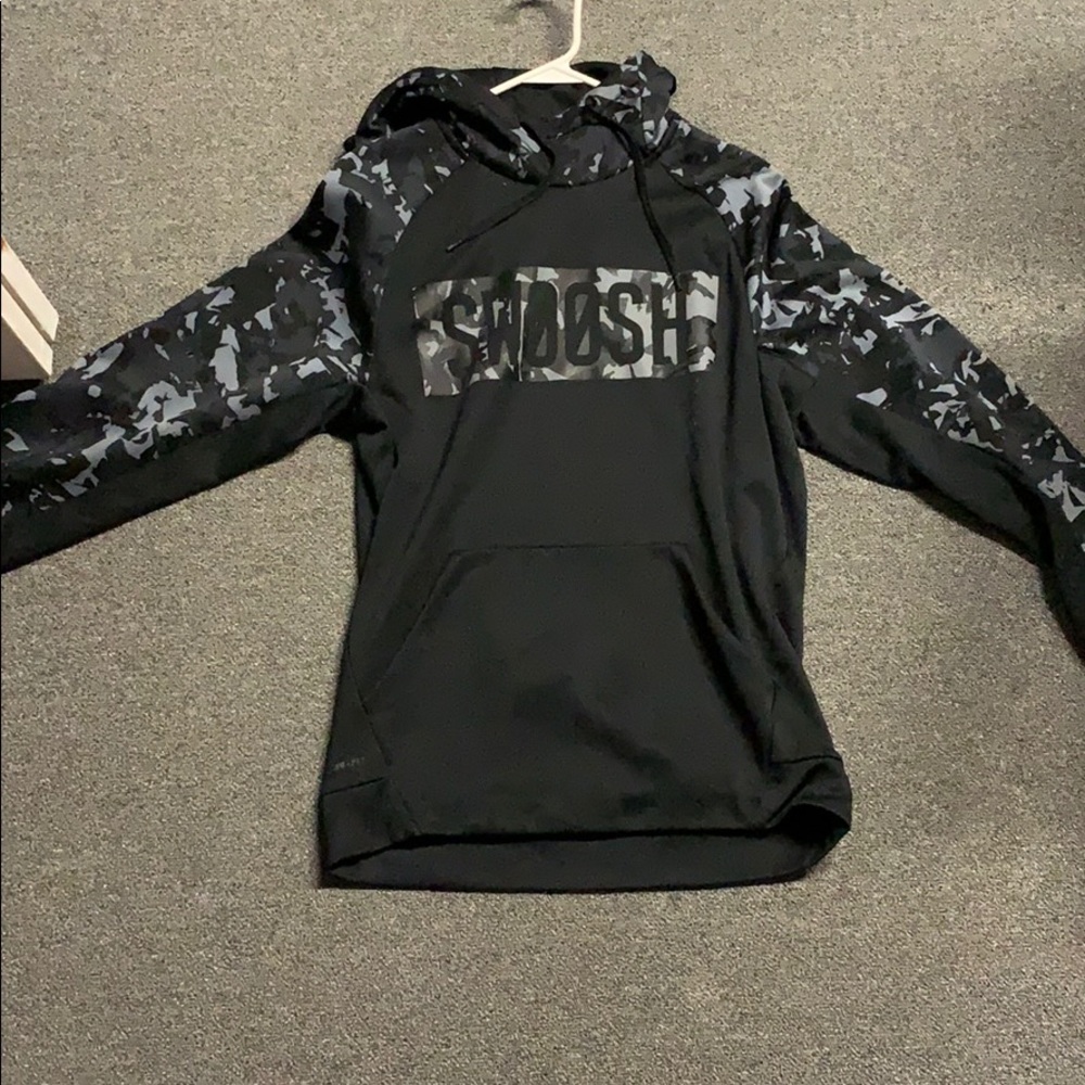 Black nike sweatshirt